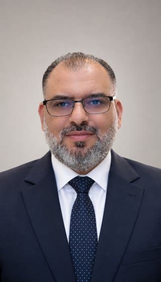 Portrait de Yamen Helel, rédacteur en chef